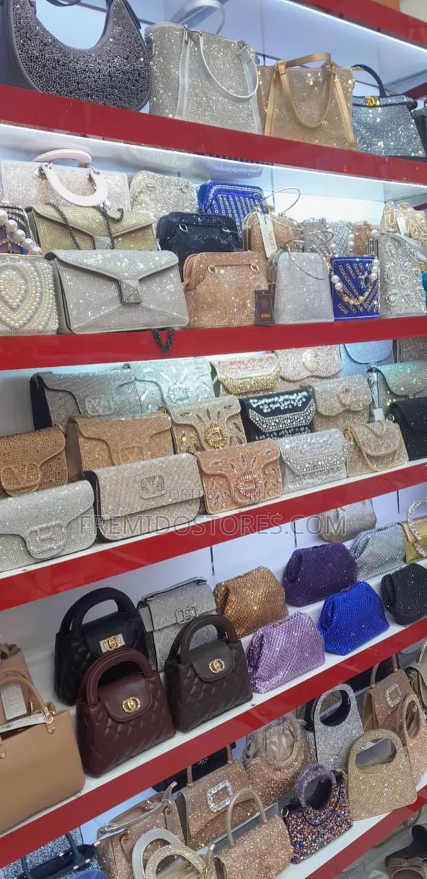 Ladies Dresses and Hand Bags - thumbnail 6