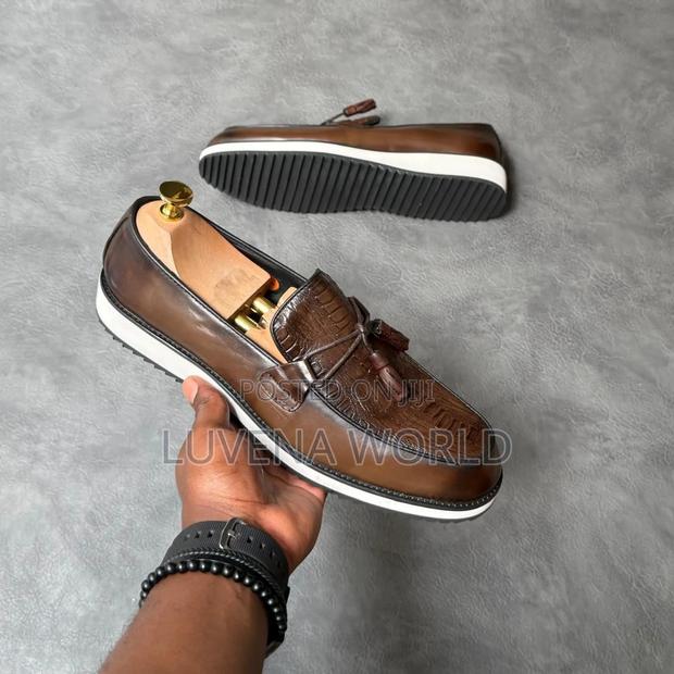 John Foster Casuals - thumbnail 2