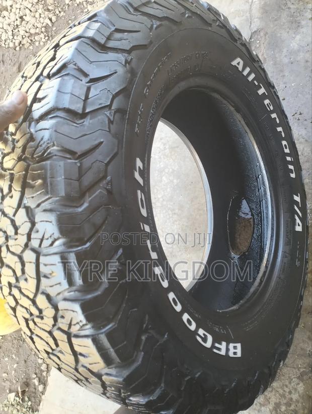265/70r17 Slightly Used Bf Goodrich Tyres - thumbnail 2