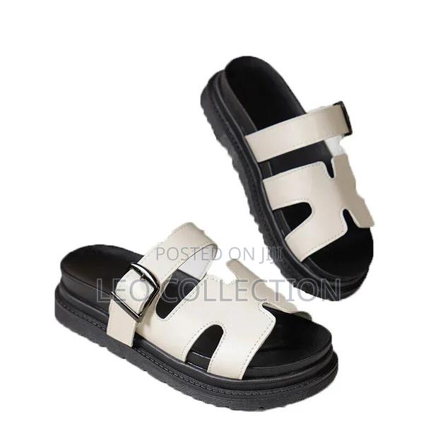 Women Hermes Sandals - thumbnail 3