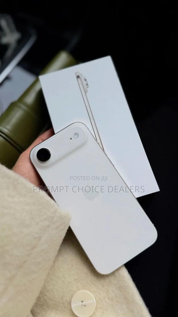 New Apple iPhone Air 256 GB White - thumbnail 2