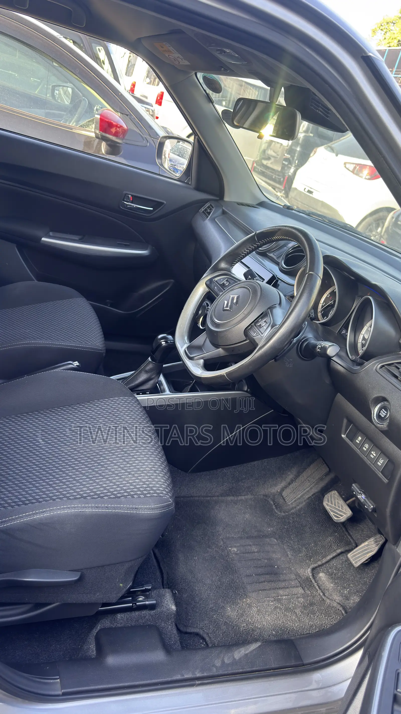 Suzuki Swift RS 2019 Gray
