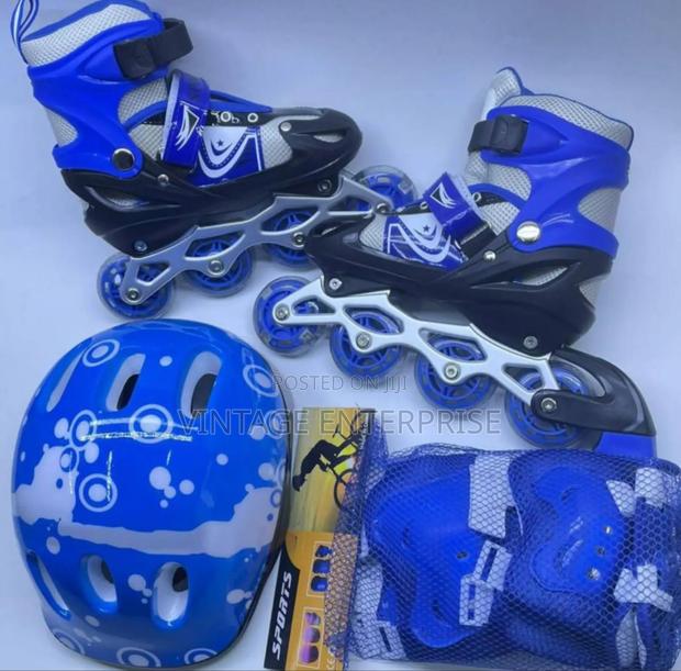 Roller Skating Shoes Size 39-42 Blue - main view