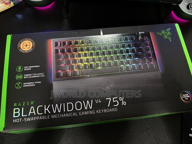 Razer Blackwidow V4 Gaming Keyboard - thumbnail 2