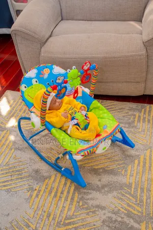 Baby Rocker With Musical Toy Bar Vibrations