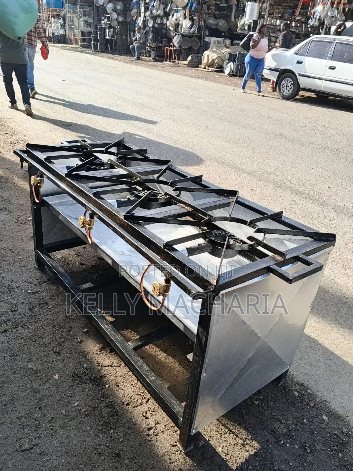 Commercial Closed Three Burner Gas Grill Jikos