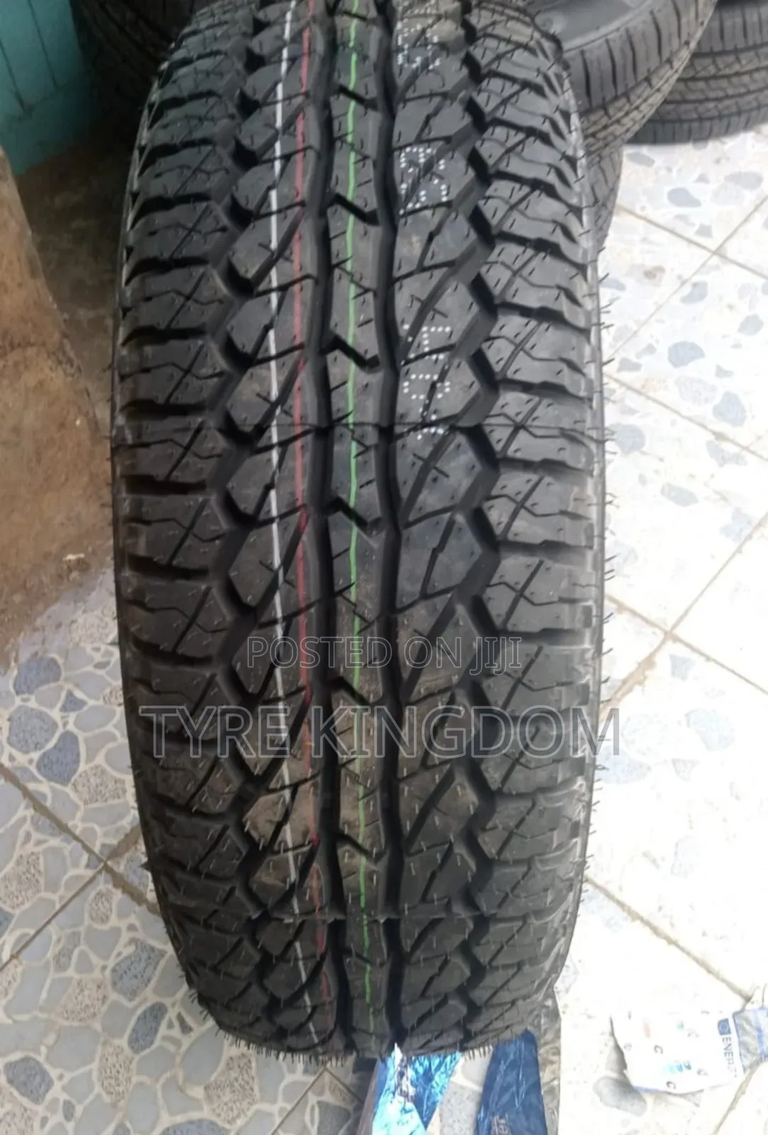 215/70r16 Comforser Tyre