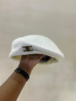 Woollen Beret Beige and White