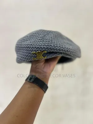 Black or Gray Woollen Berets