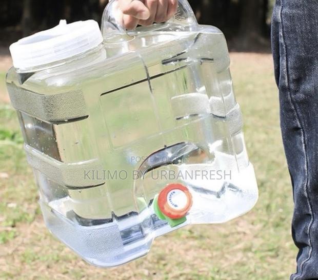 10 LTRS Outdoor Portable Water Bottle. - main view