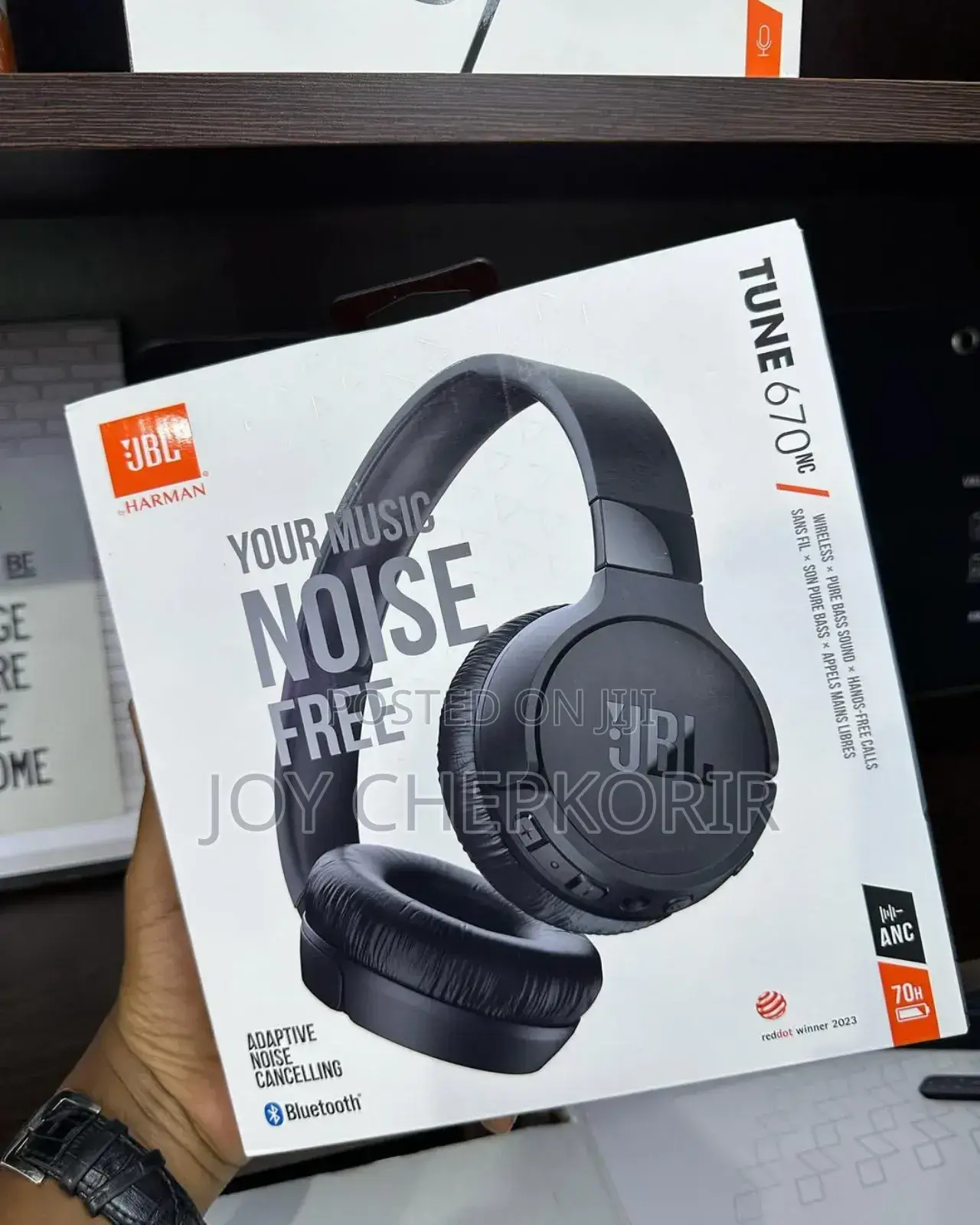 JBL Tune 670nc Wireless Headphones