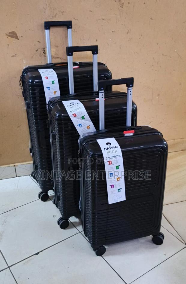 3 in 1 Unbreakable Rubber Suitcase - thumbnail 3