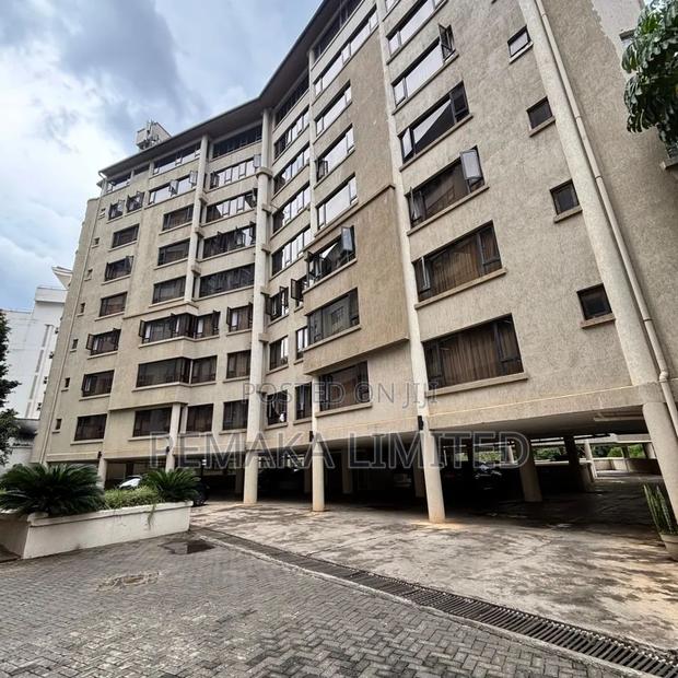 3bdrm Apartment in Riverside Drive for rent - main view