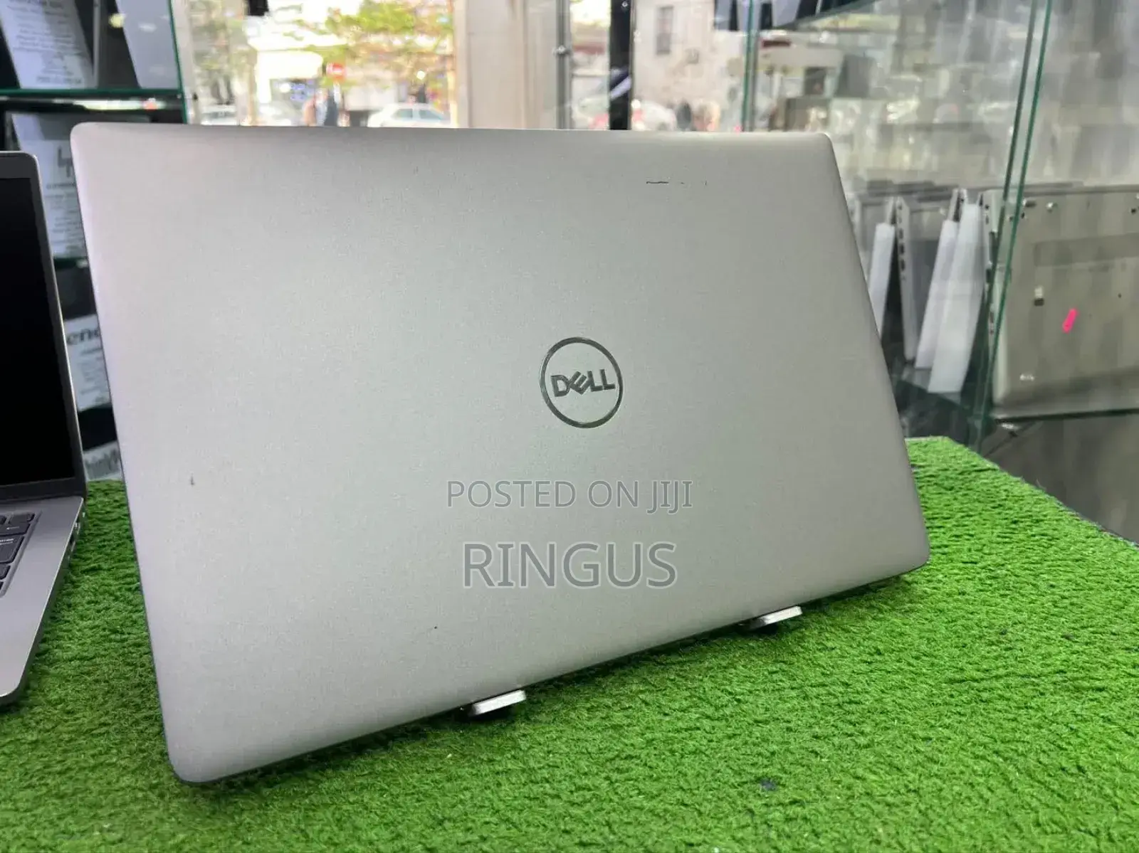 Laptop Dell Precision 3580 16GB Intel Core i7 SSD 500GB