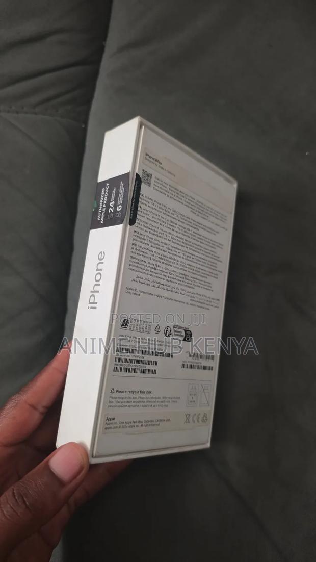 Apple iPhone 16 Pro Max 256 GB Silver - thumbnail 6