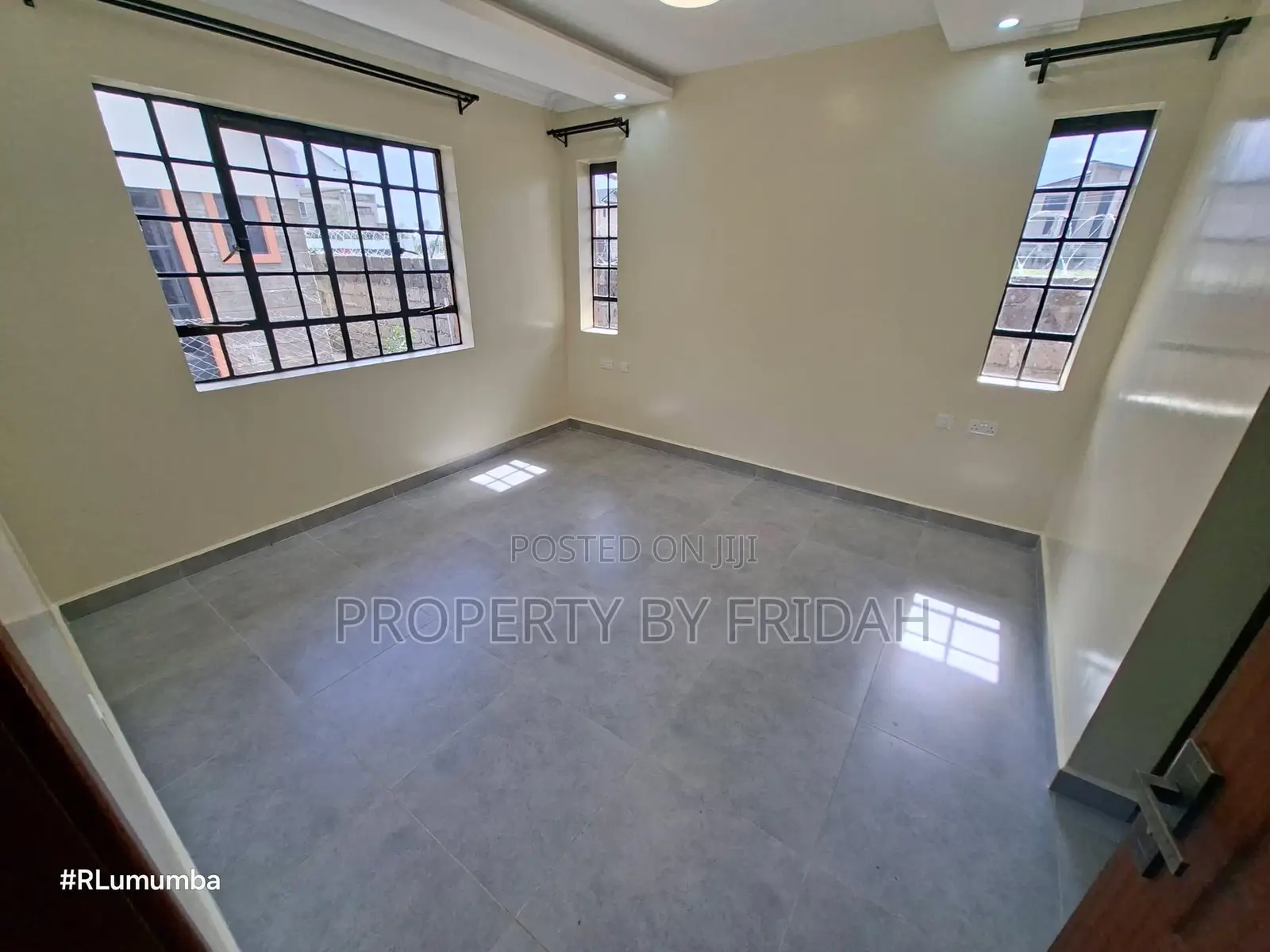 3bdrm Bungalow in Katani for sale
