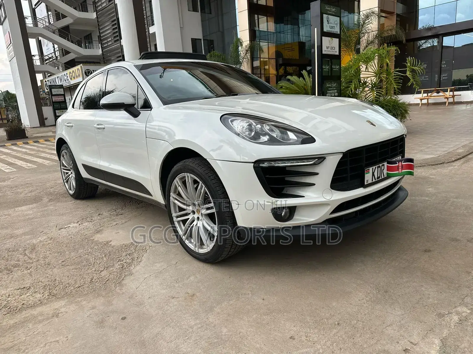 Porsche Macan 2016 White