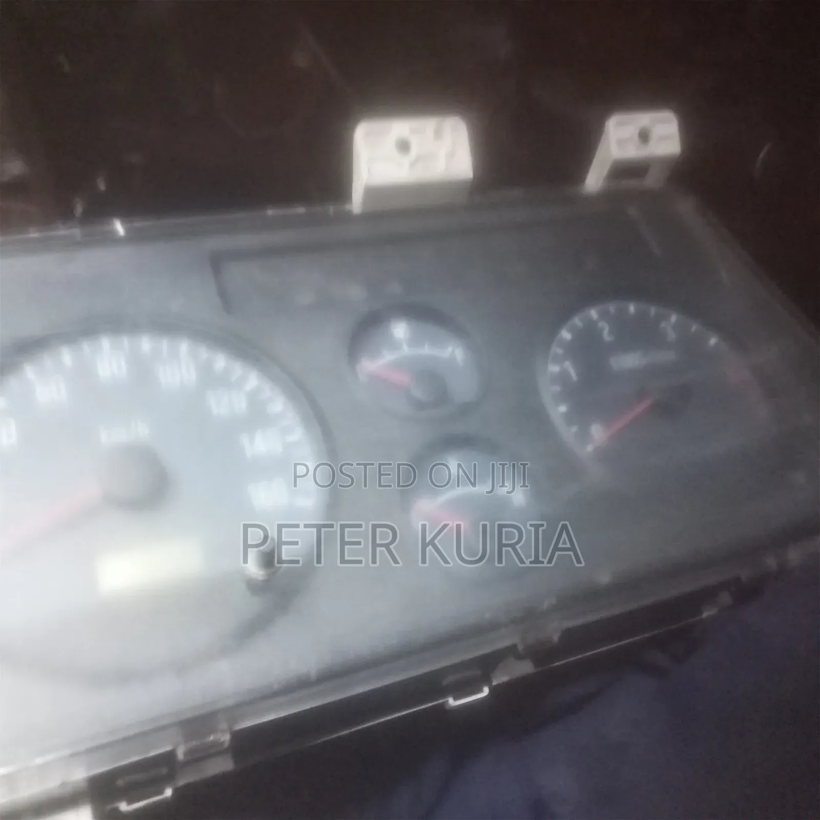 Isuzu 4.3 Digital Clock