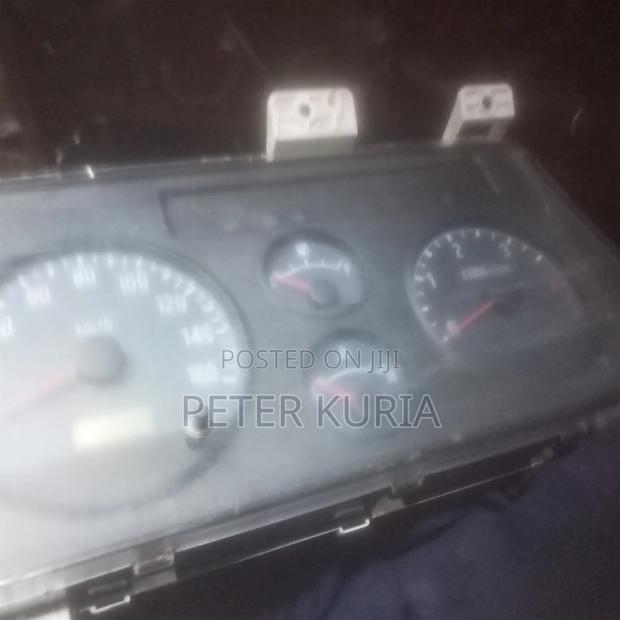 Isuzu 4.3 Digital Clock - thumbnail 3
