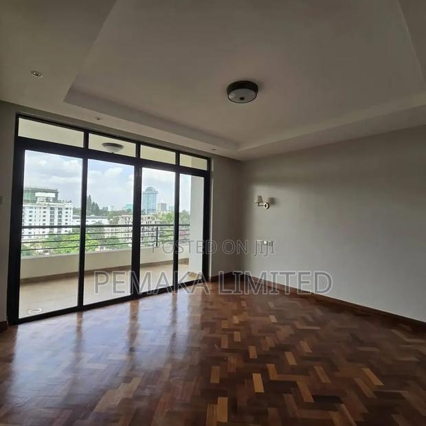 4bdrm Apartment in Riverside Drive for rent - main view