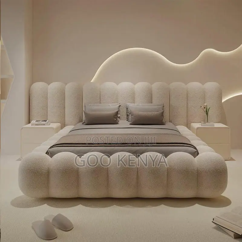 Home Bed; Fabric Tufted Queen Bed Frame With Modern Bubble Design