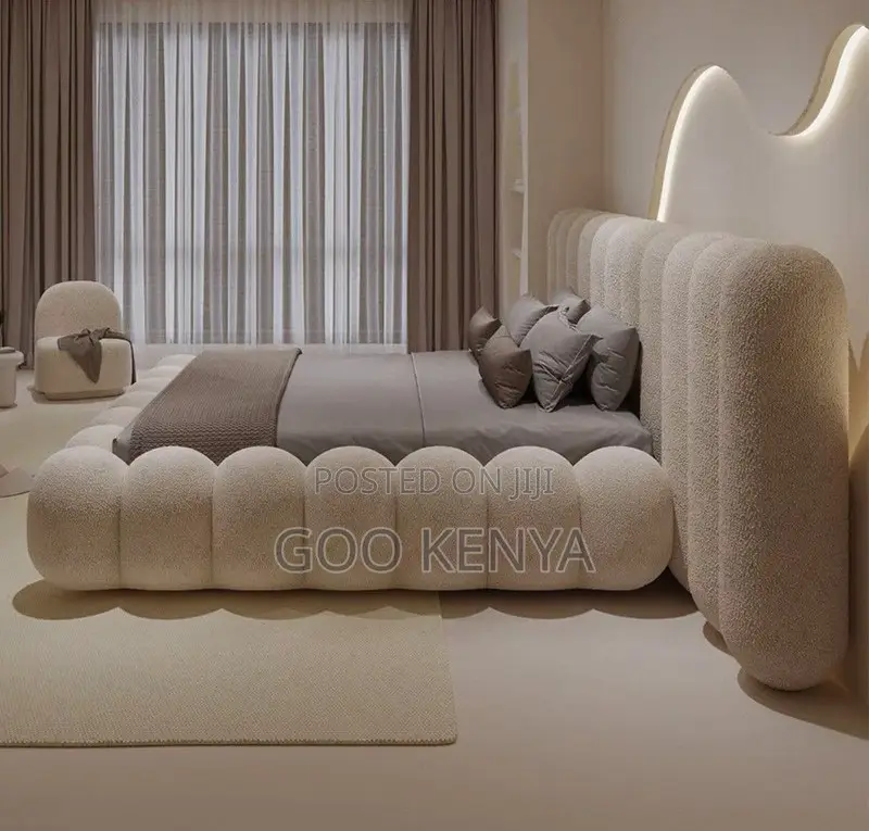 Home Bed; Fabric Tufted Queen Bed Frame With Modern Bubble Design