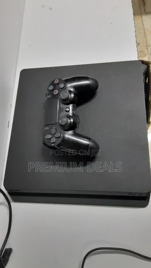 Plug and Play Ps4 Slim With All Accessories.