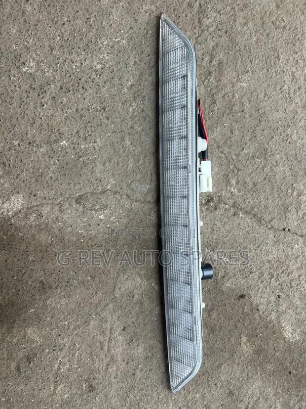 Nissan Xtrail Nt32 Brakelight - main view