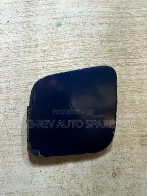 Toyota  Auris  Towing  Cover.