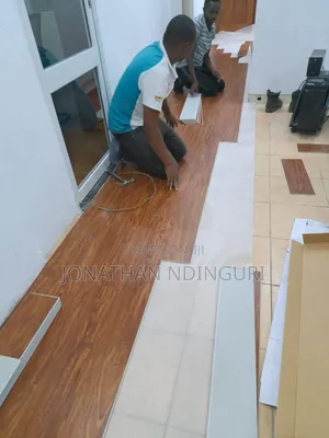 Expert Floor Installation Team-SPC