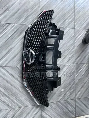 Nissan  Note  E12 Mesh Grill