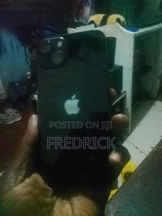 Apple iPhone 13 Mini 256 GB Black - main view