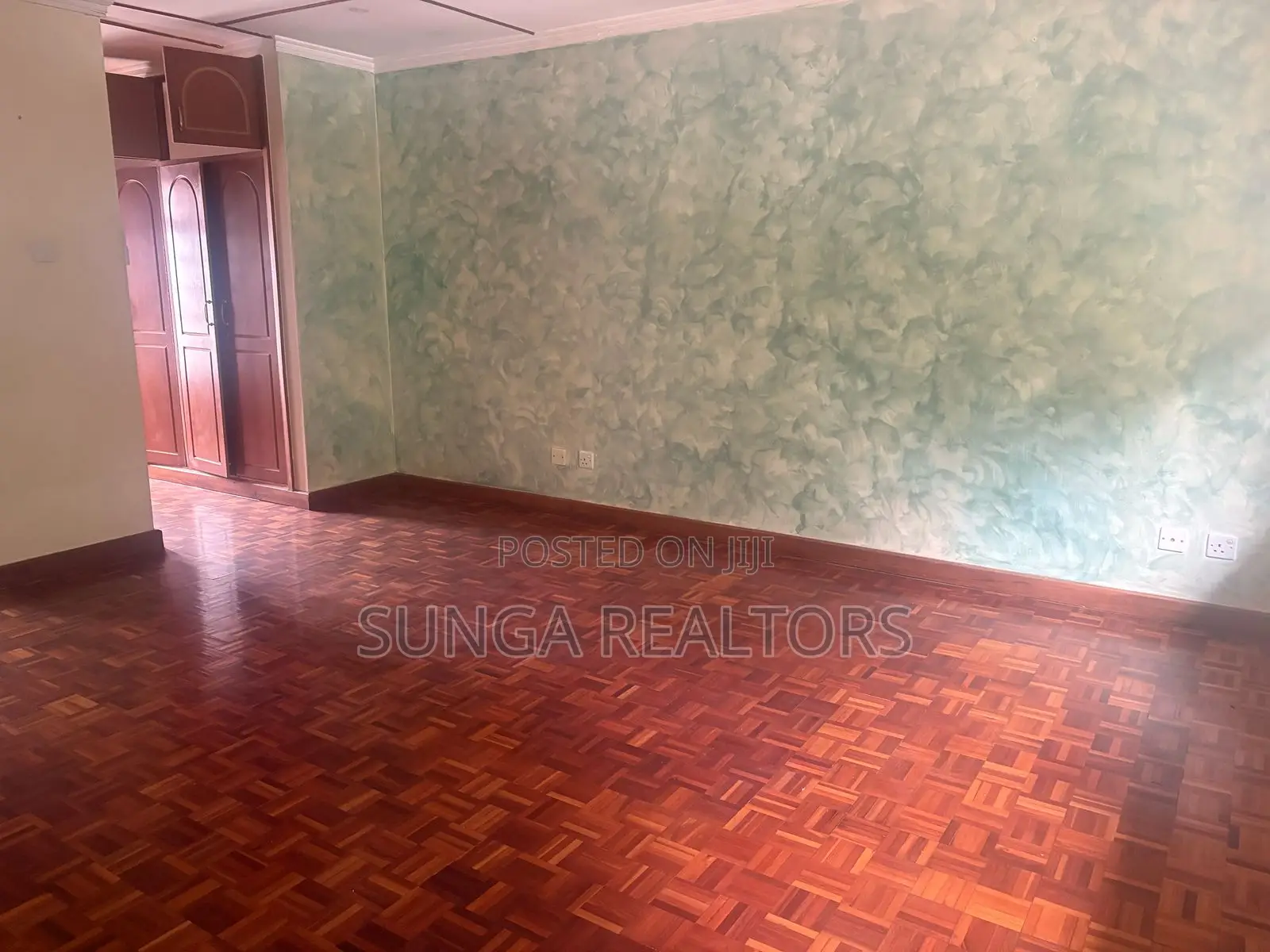 5bdrm House in Kyuna Estate for sale