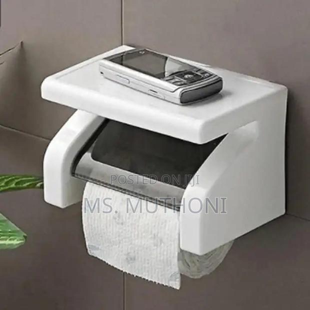 Minimalist Tissue Holder - main view