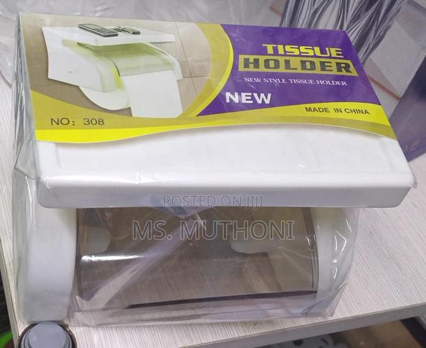 Minimalist Tissue Holder - thumbnail 2