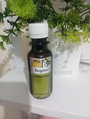 Essential Oils - thumbnail 2