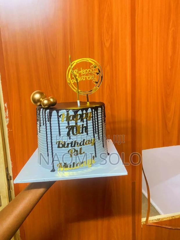 Nashluxesbakes | Luxury Celebration Cakes - thumbnail 2