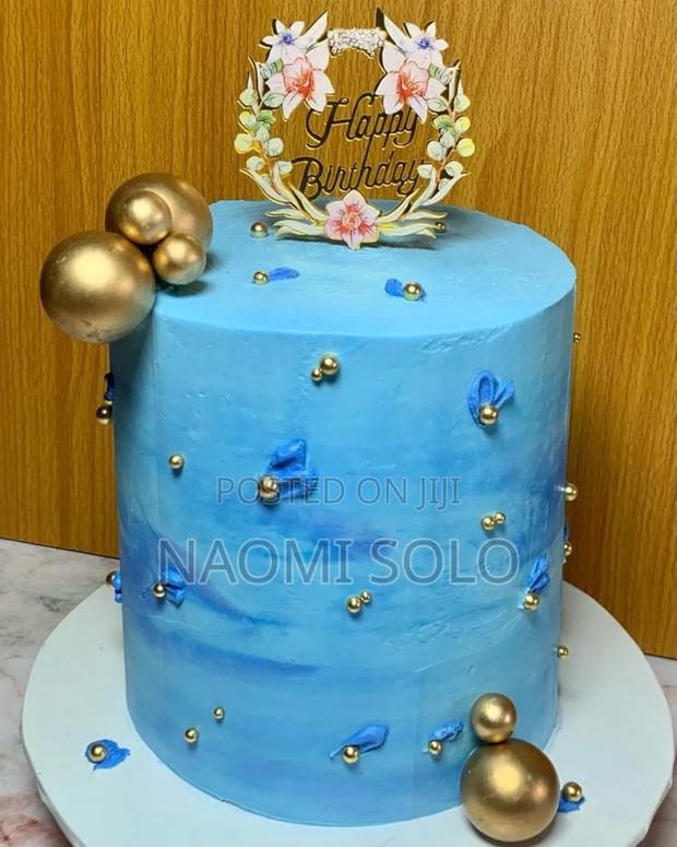 Nashluxesbakes | Luxury Celebration Cakes - main view