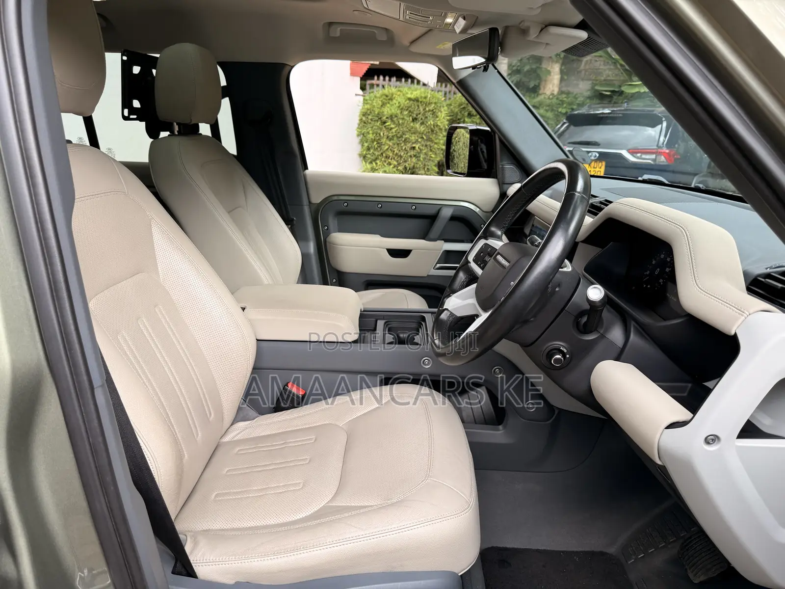Land Rover Defender First Edition 2021 Green