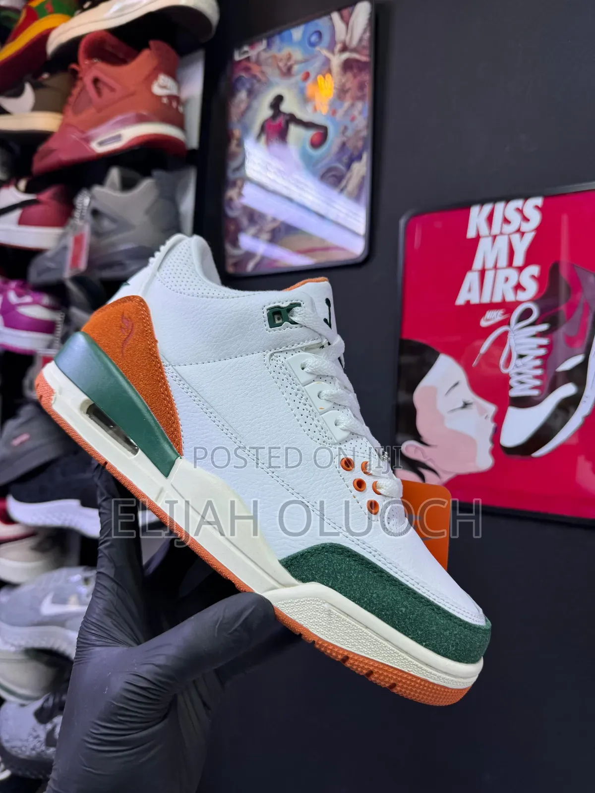 Solefly X Air Jordan 3 “Miami”
Sizes : _40 41 42 43 44 45_