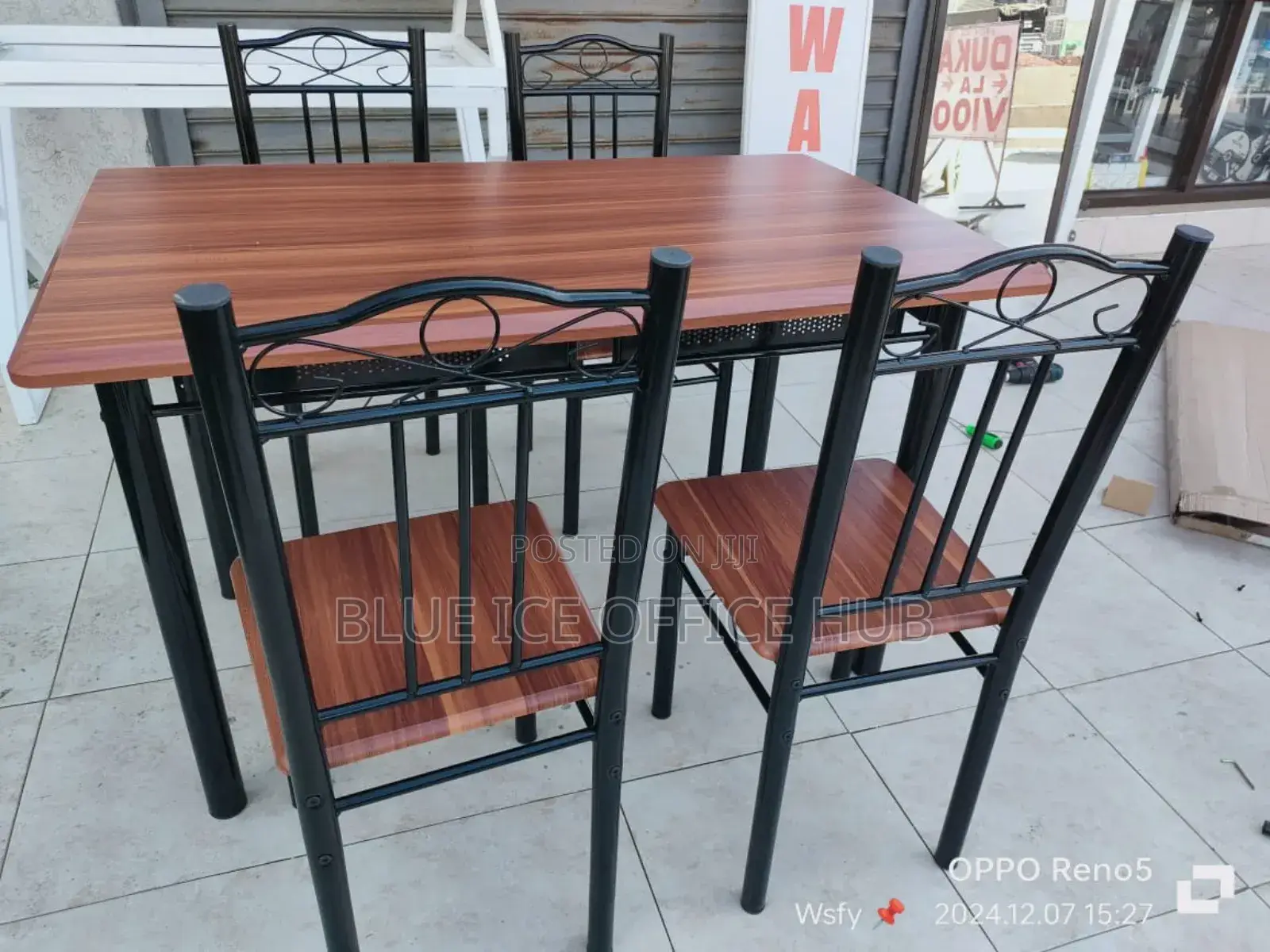 Best 4 Seater Dining Table With Chairs