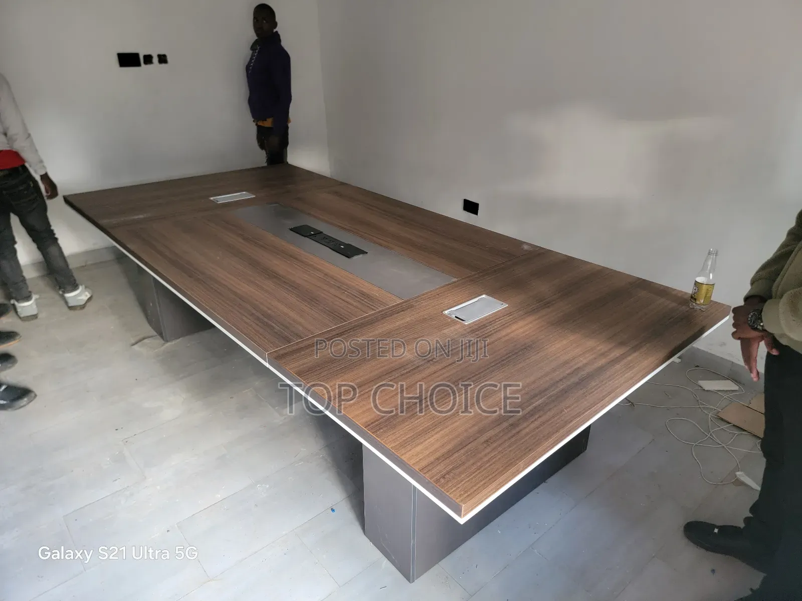 3 M Meeting Table