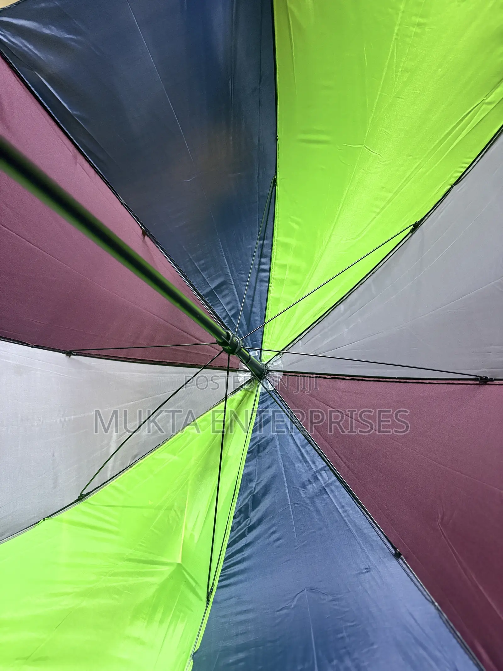 Rainbow Umbrella Light C016
