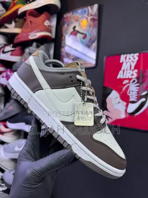 Nike Sb Dunk “Steamboy”
Sizes :_37 38 39 40 41 42 43 44 45