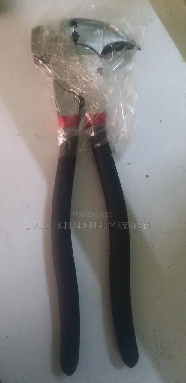 Kasuku Pliers - main view