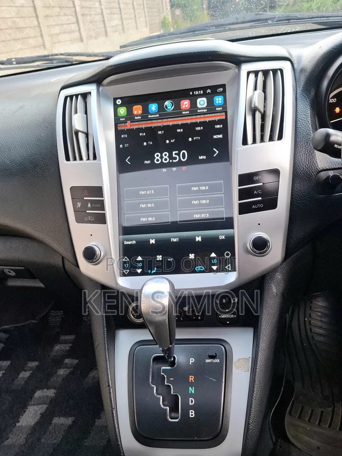 Toyota Harrier 3.3 Hybrid 4WD 2011 White