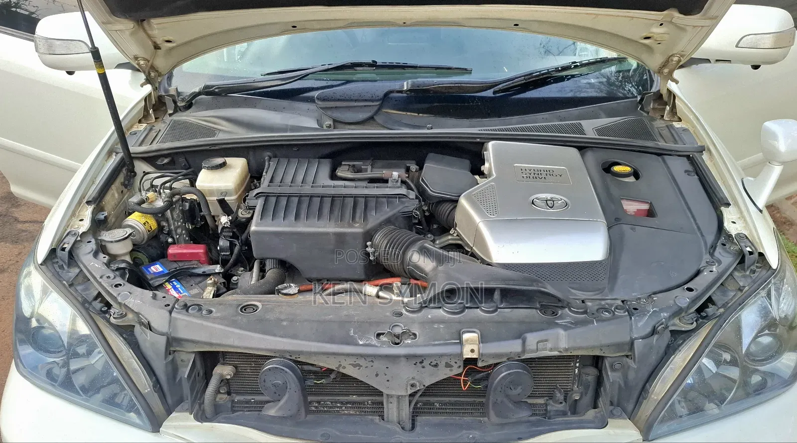 Toyota Harrier 3.3 Hybrid 4WD 2011 White