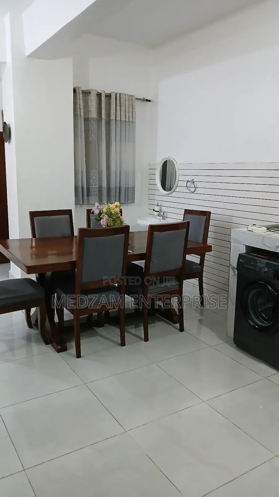 3bdrm Apartment in Kisimani Heights, Nyali for sale
