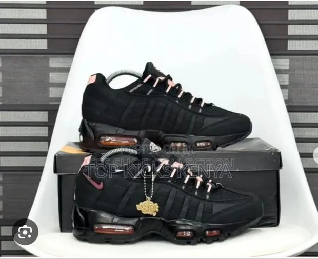 Airmax 95 Shoes - main view