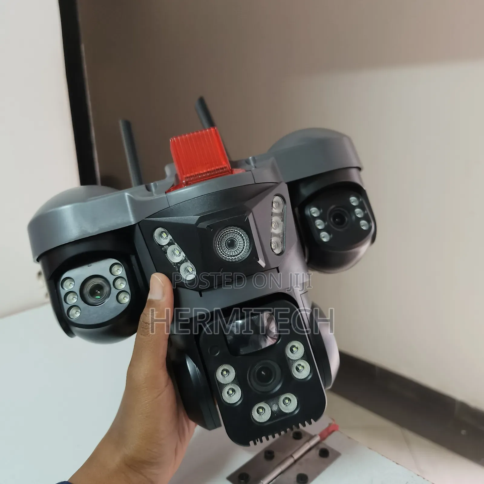 Intelligent Solar Energy Alert PTZ Camera